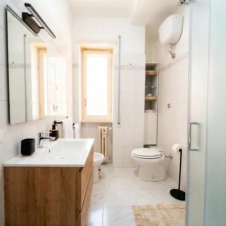 Apartment Gianicolo Corner, San Pietro, Trastevere *
